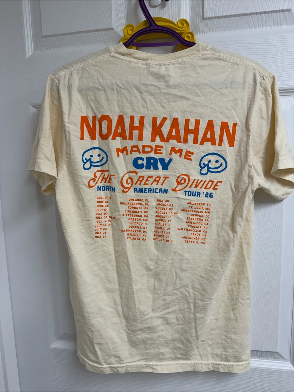 Noah Kahan official merch t shirt